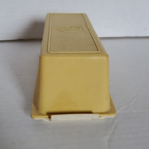 Vintage Tupperware Butter Dish Container Saver Mustard Gold Almond - Picture 8 of 16